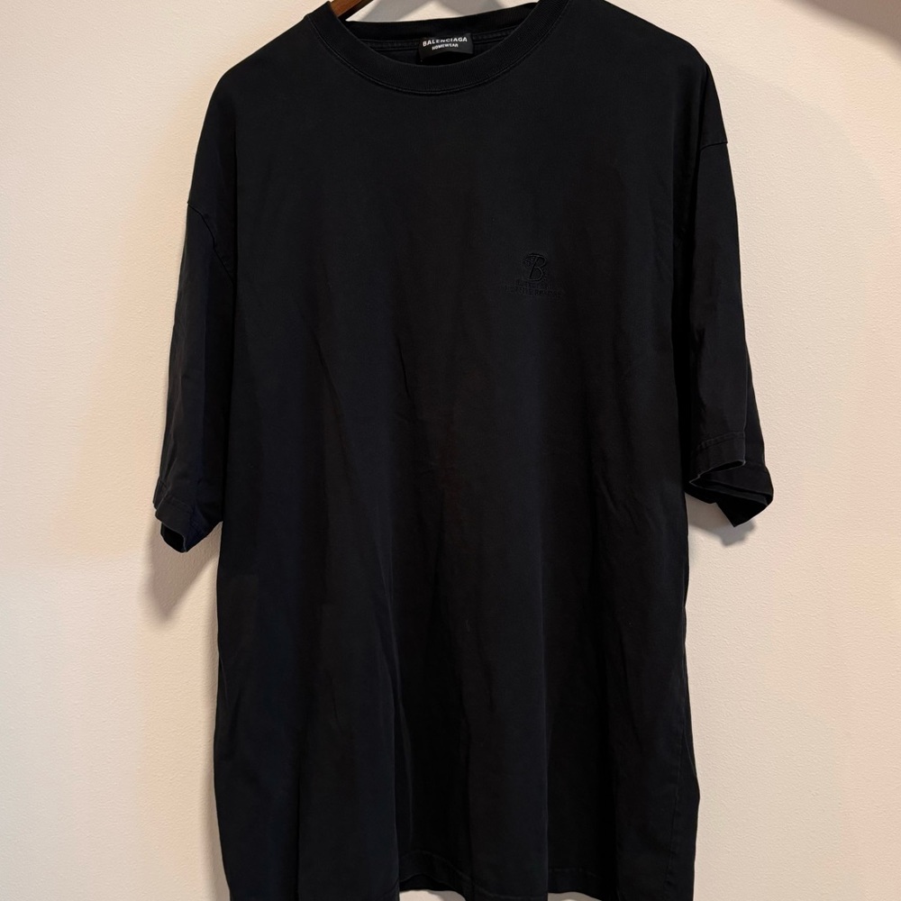 BALENCIAGA - Oversized Logo-Embroidered Cotton-Jersey T-Shirt - Black - Picture 2 of 4